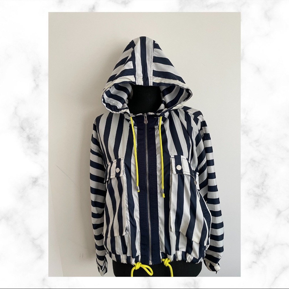 ZARA White/Navy Striped Windbreaker Jacket